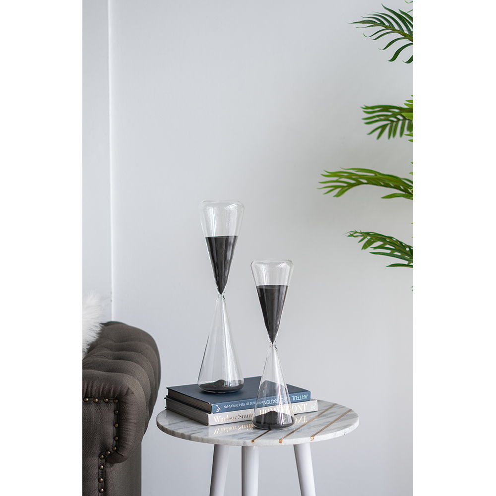 Triangular Glass Sand Timer – Minimal Desk Decor Accent